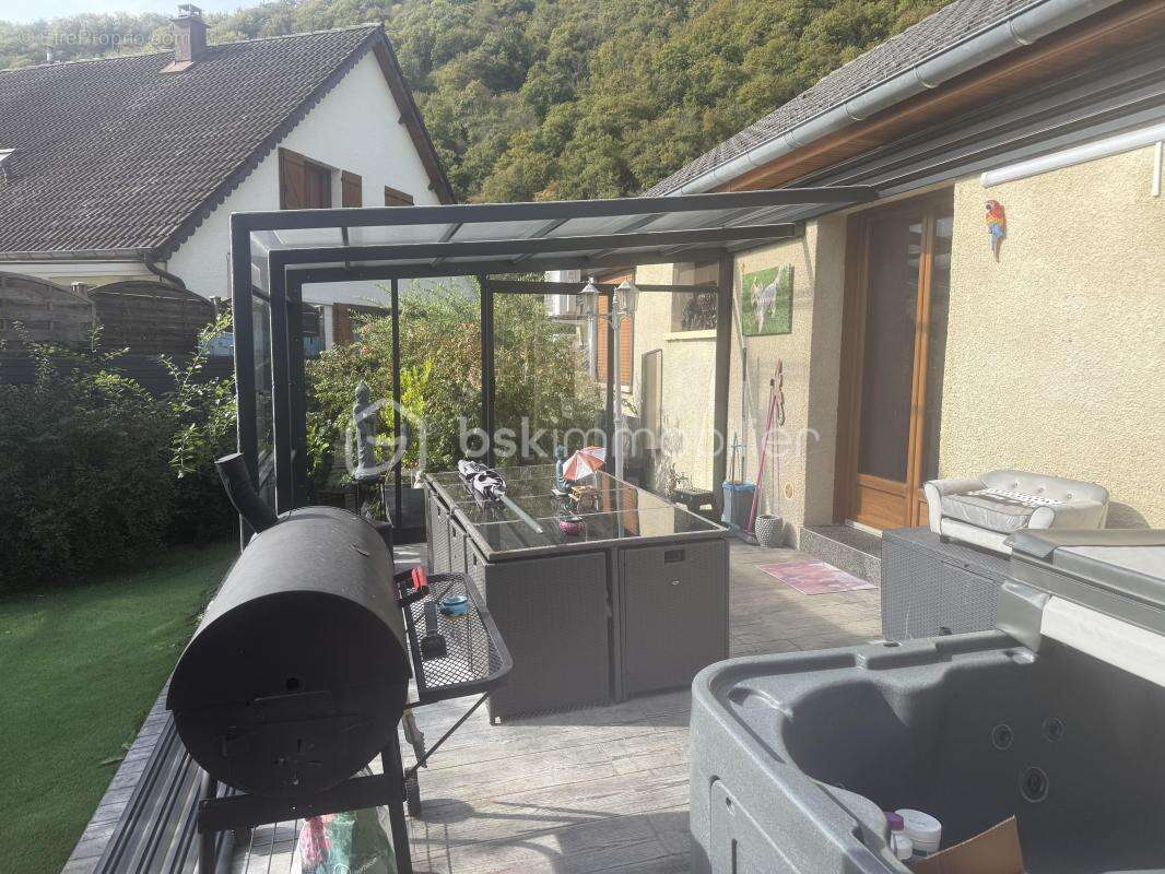 Maison à LES HAUTES-RIVIERES