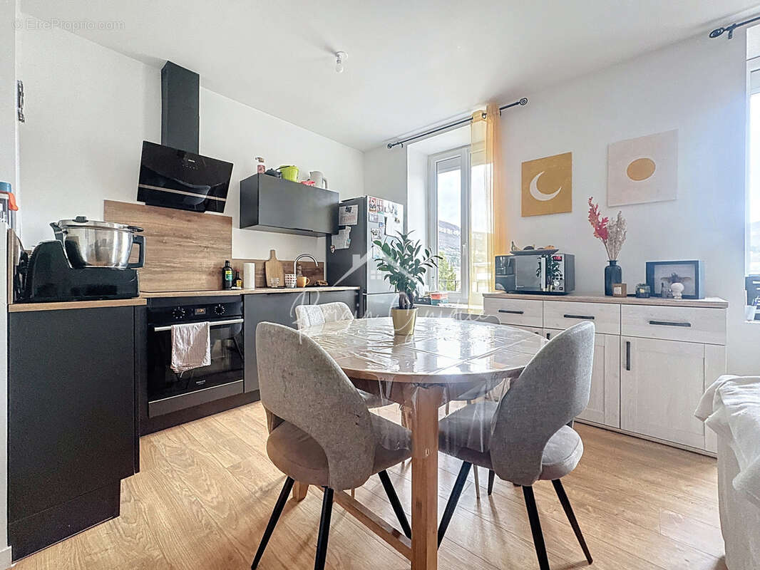 Appartement à MILLAU