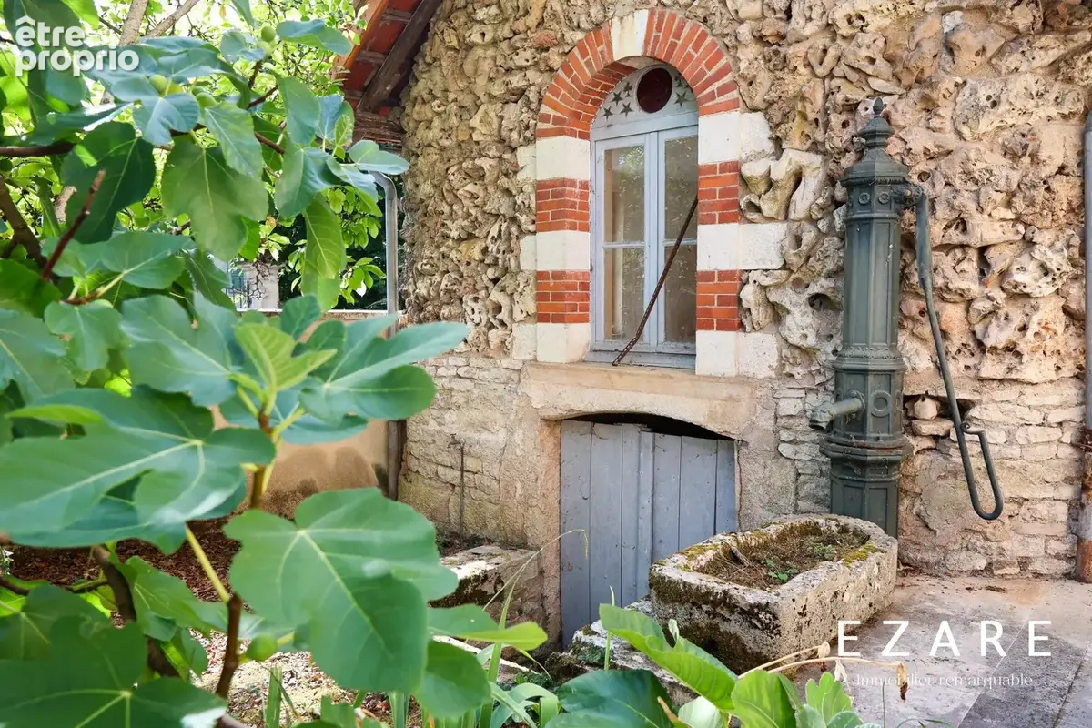 Maison 9 pièces 293 m² à vendre à Mellecey (71640) - photo 2