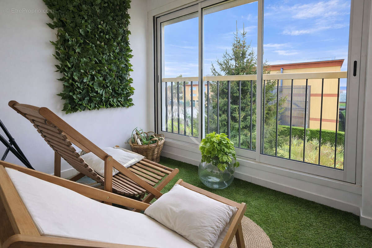 Appartement à TORCY