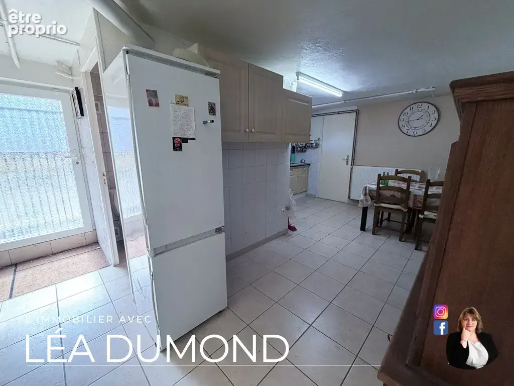 Maison familiale de 141 m2   4 chambres   Terrain de 1 170 m2   Saint-Romain-le-Puy - photo 18