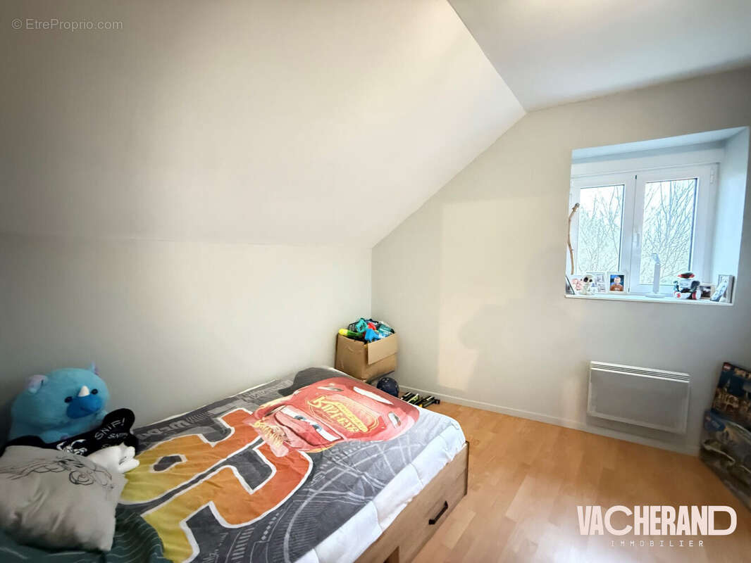 Appartement à FLINES-LEZ-RACHES