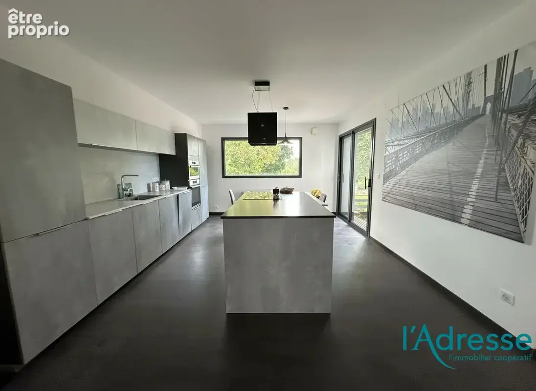 Maison de 192 m² avec 6 chambres - GARAGE double et DEPENDANCE - photo 3