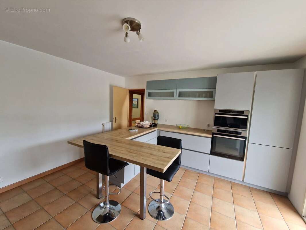 Maison à PLOUGOUMELEN