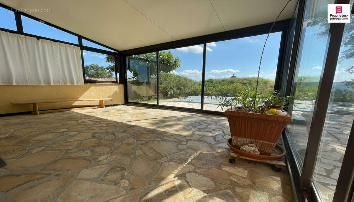 Maison à ESPARRON-DE-VERDON