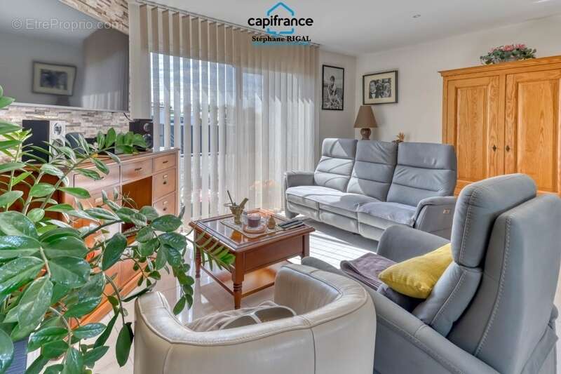Maison à vendre 5 pièces Maison de 123 m2 habitables sur 800m2 de terrain et piscine - photo 21
