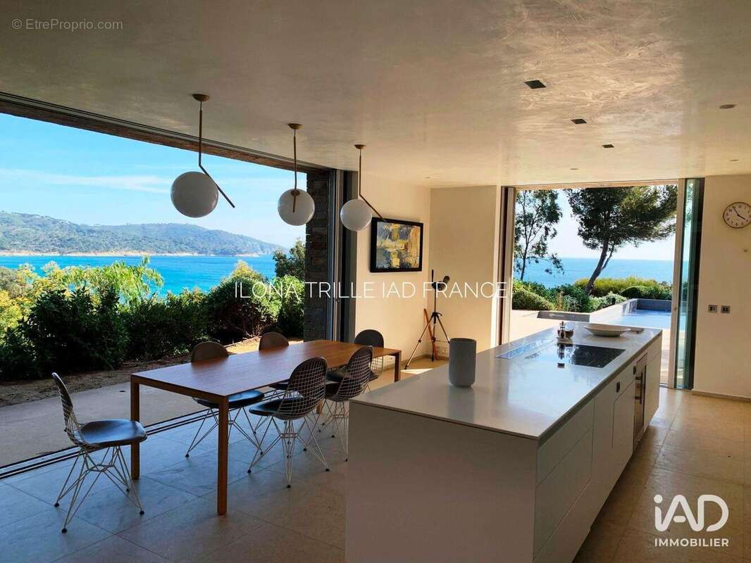 Photo 7 - Maison à LA CROIX-VALMER