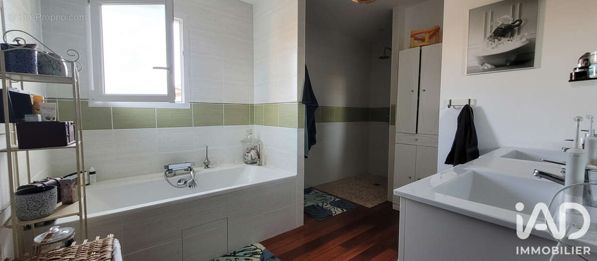 Maison 132 m² à Ternant  - photo 5