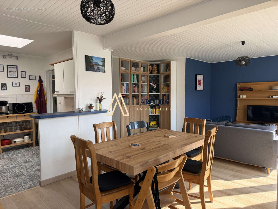 Appartement à BASSENS