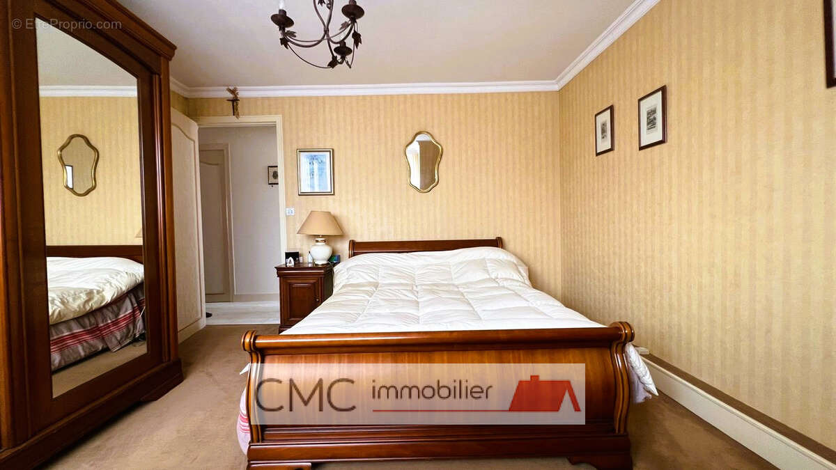 Maison 143 m² à Ymonville  - photo 8