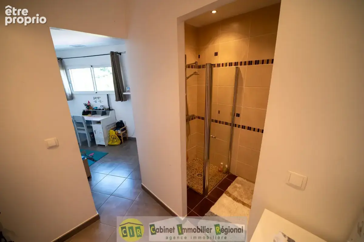 Coup de cœur   superbe villa 230 m2 avec piscine chauffée - photo 32