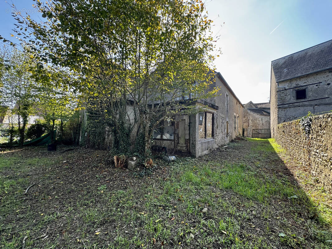 Maison à OUSSON-SUR-LOIRE