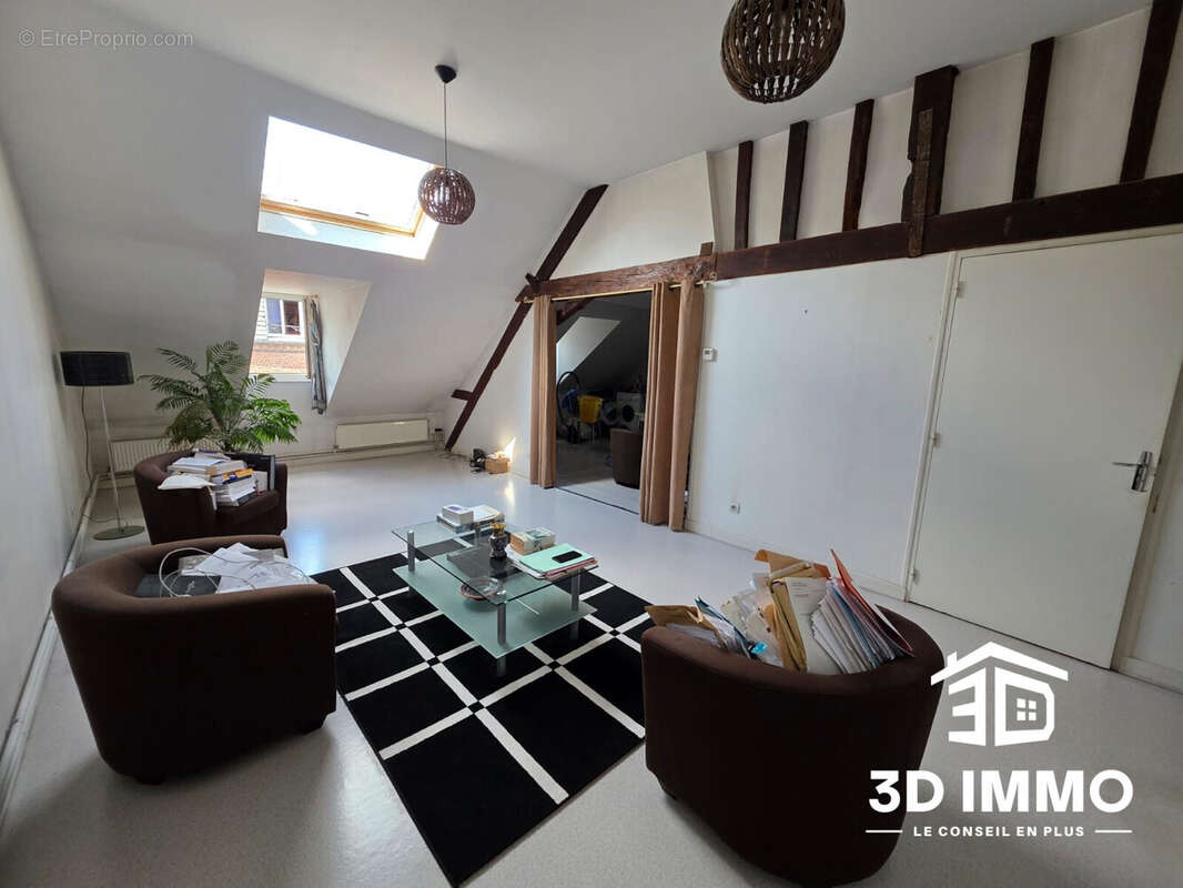 Appartement 272 m² à Avesnes-Sur-Helpe  - photo 9