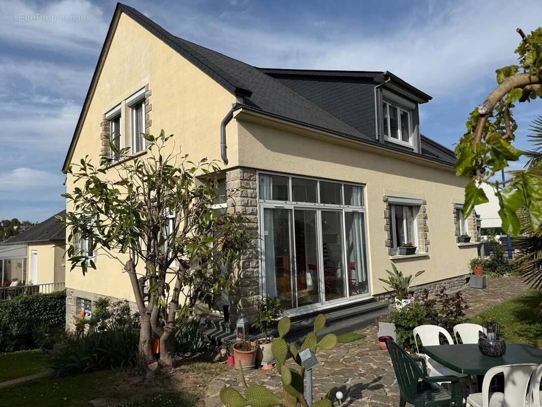 Appartement à MAYENNE