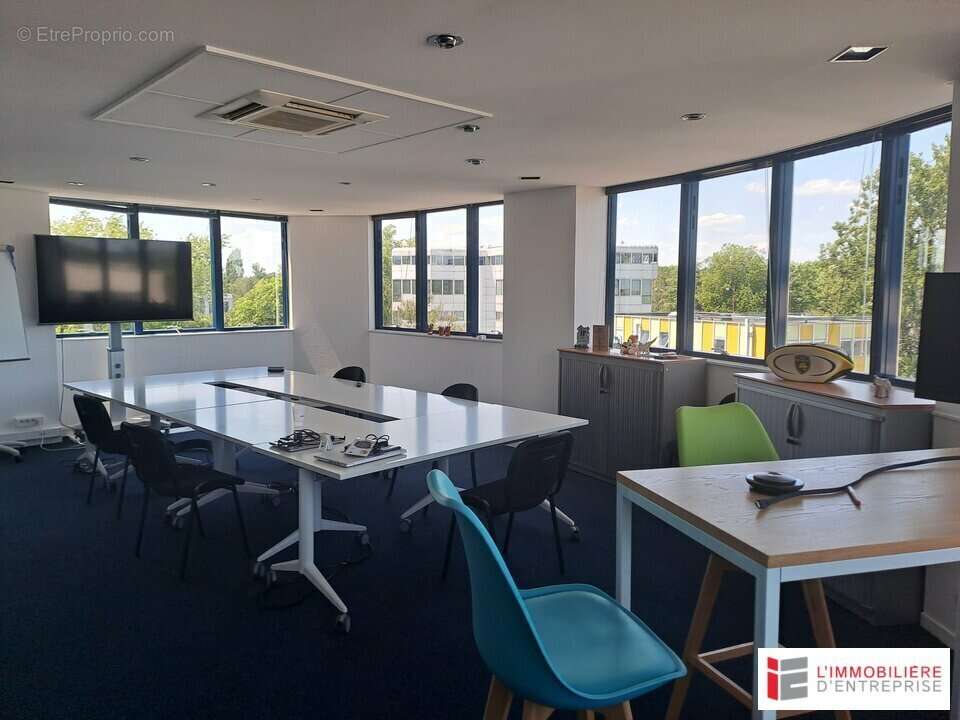 Commerce à CESSON-SEVIGNE