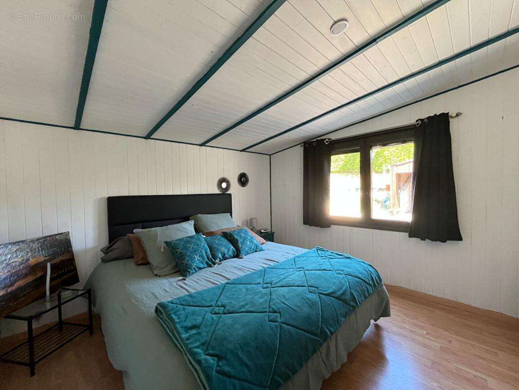 Maison à COLAYRAC-SAINT-CIRQ