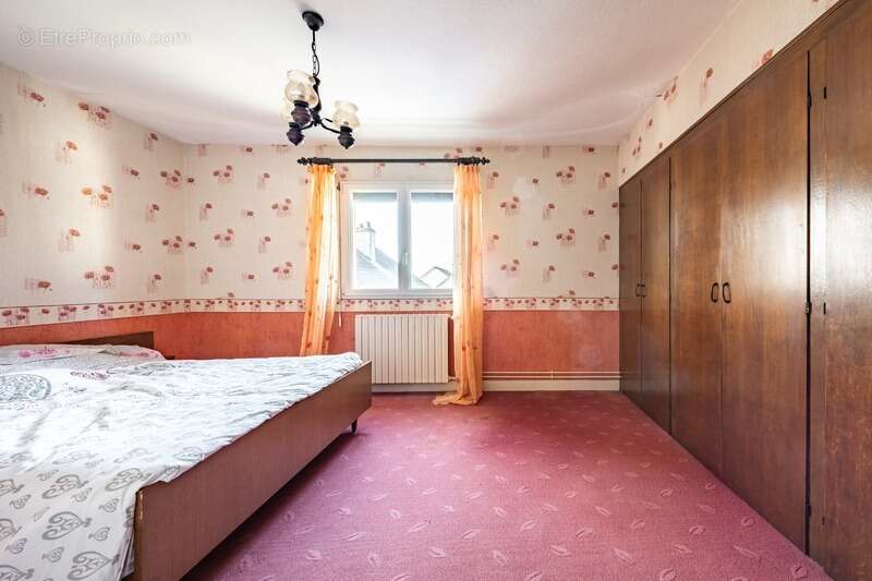 Maison à COUCHEY