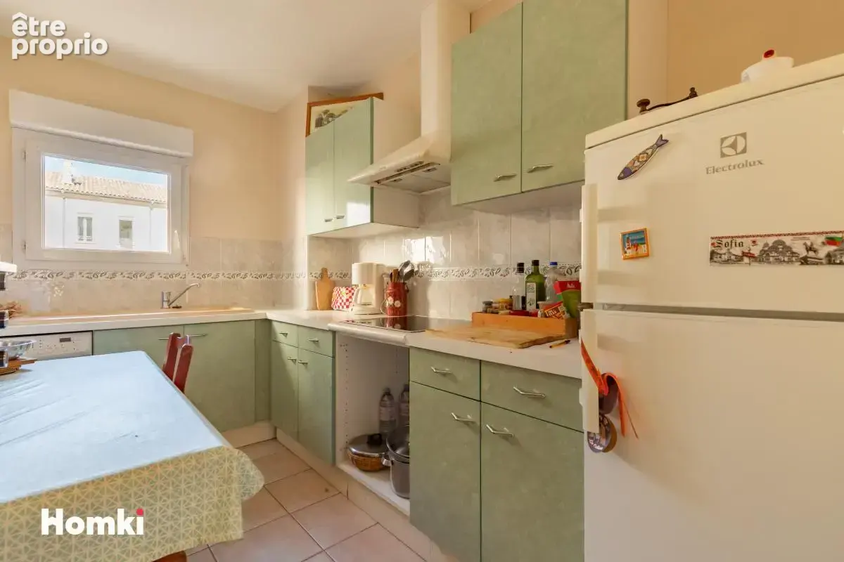 Appartement T3 de 69 m² à Narbonne 11100, Rue Rossini - photo 6