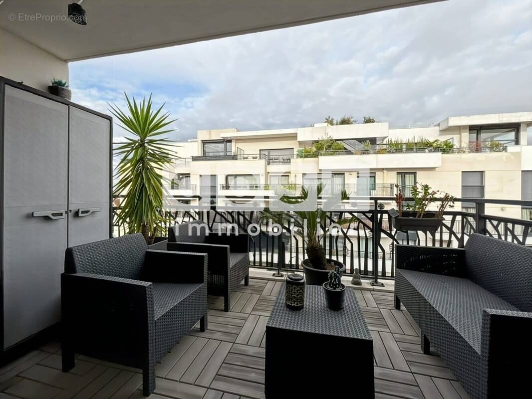 Appartement à COLOMBES