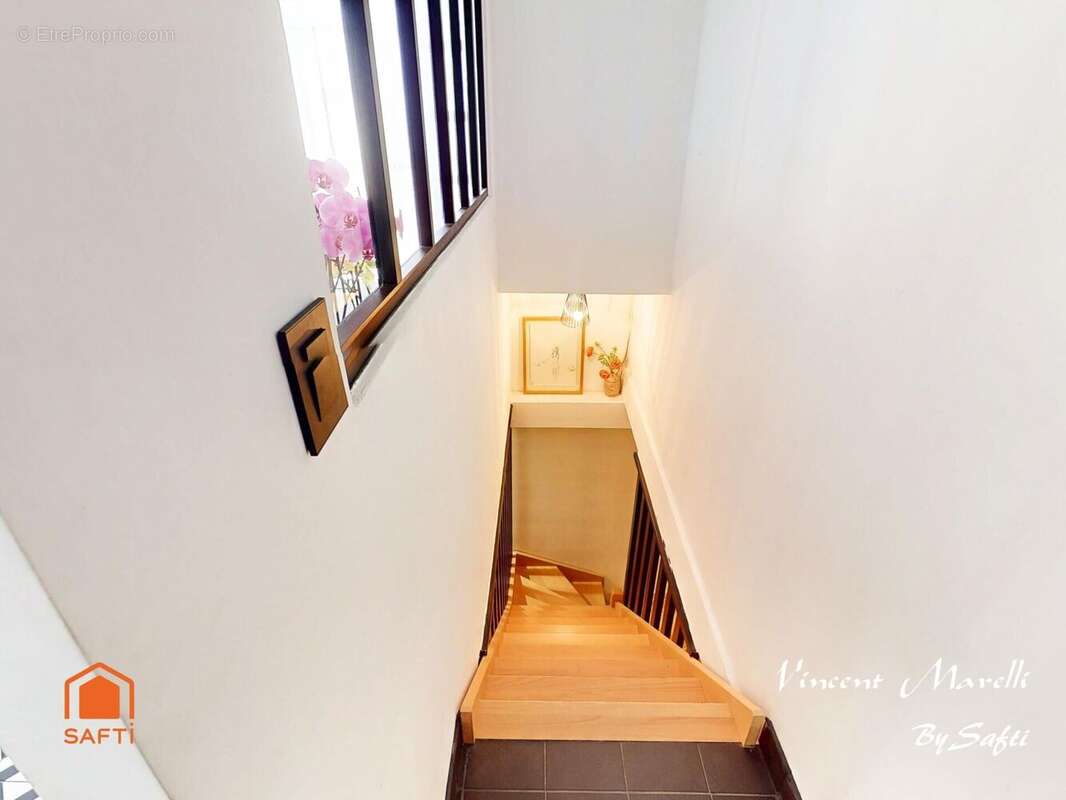 Photo 9 - Maison à LA VALETTE-DU-VAR