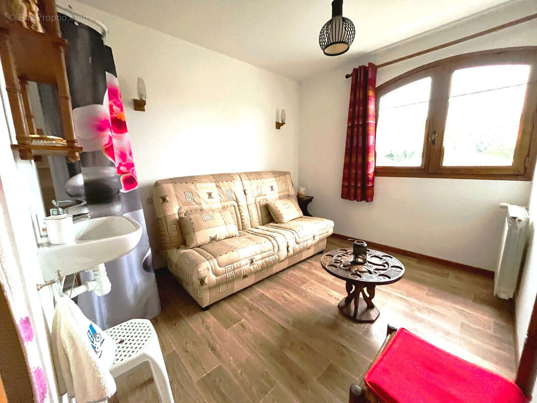 Maison à MESCHERS-SUR-GIRONDE