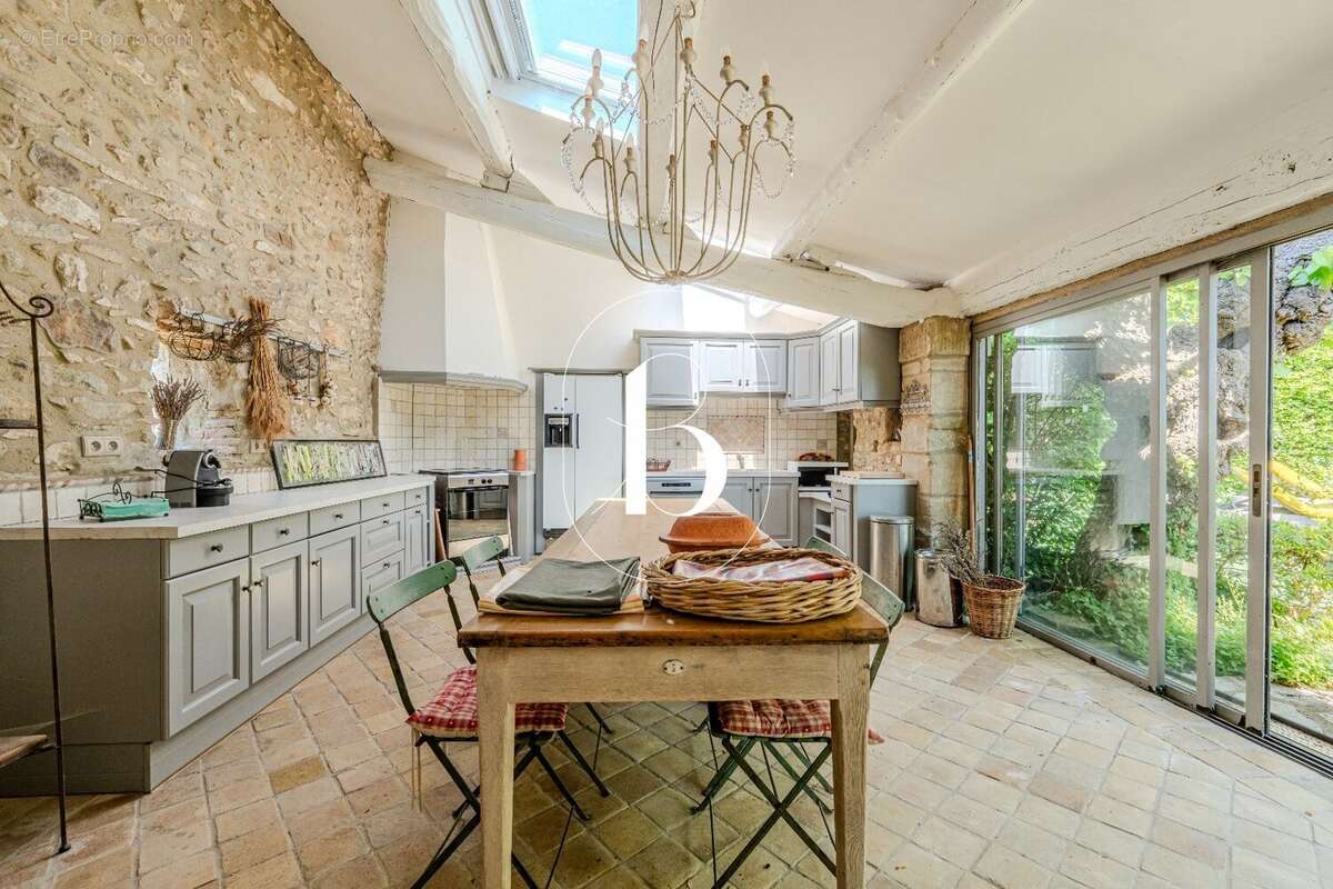 Maison à UZES
