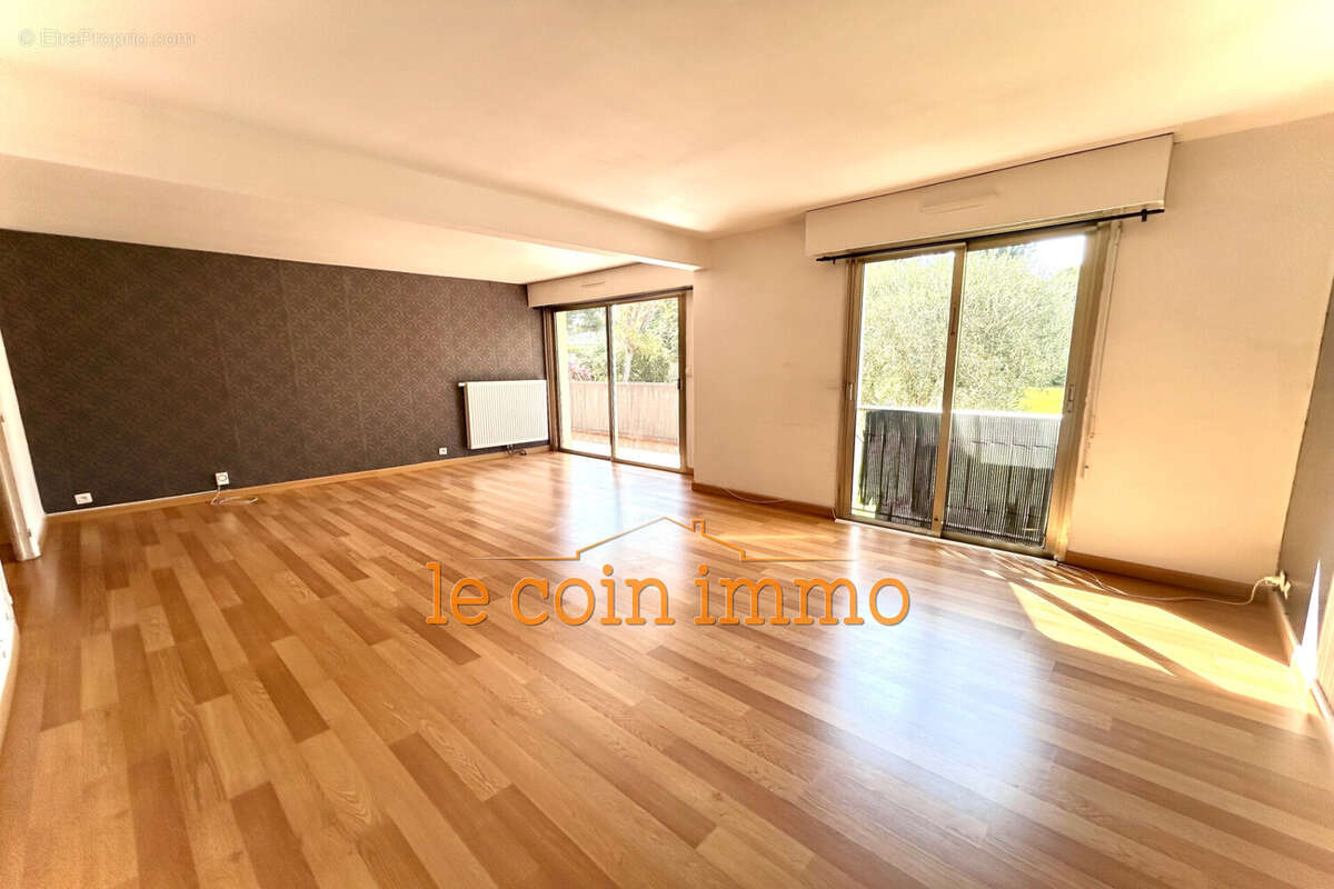 Appartement 90 m² à Antibes  - photo 4