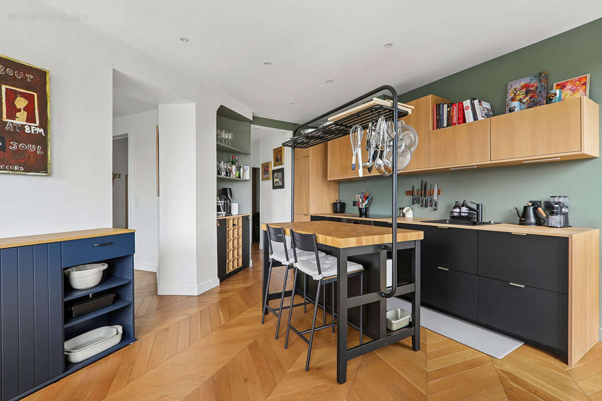 Appartement à PARIS-4E