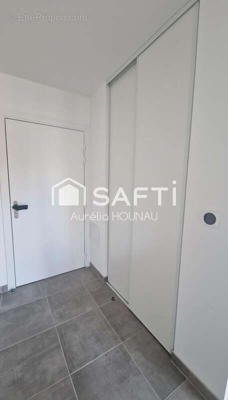 Photo 5 - Appartement à PINS-JUSTARET