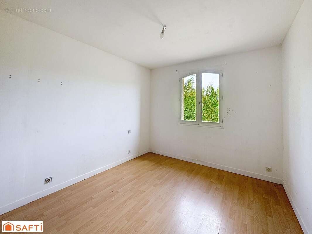 Maison 94 m² à Les Bordes-Sur-Arize  - photo 7