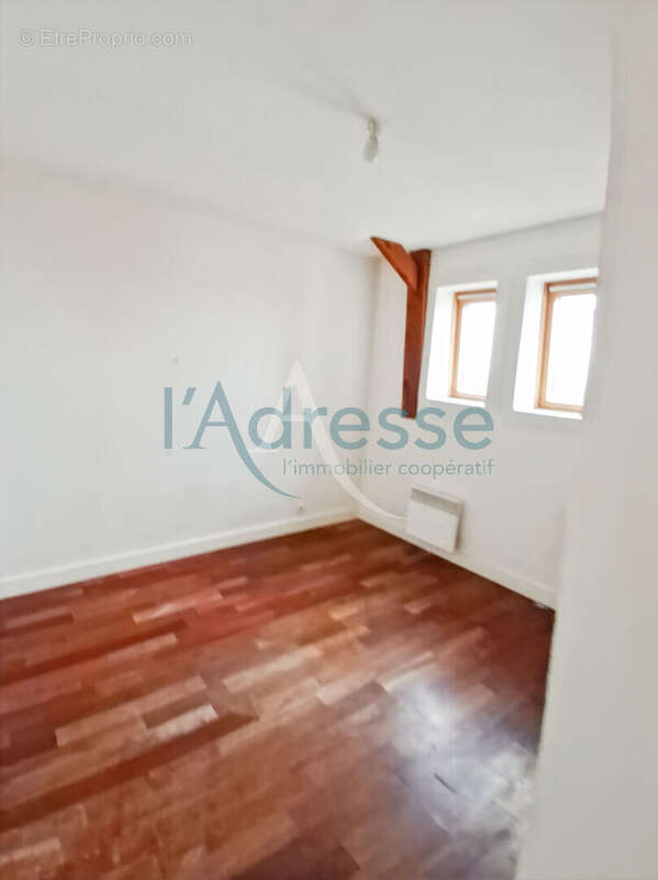 Appartement à SURESNES