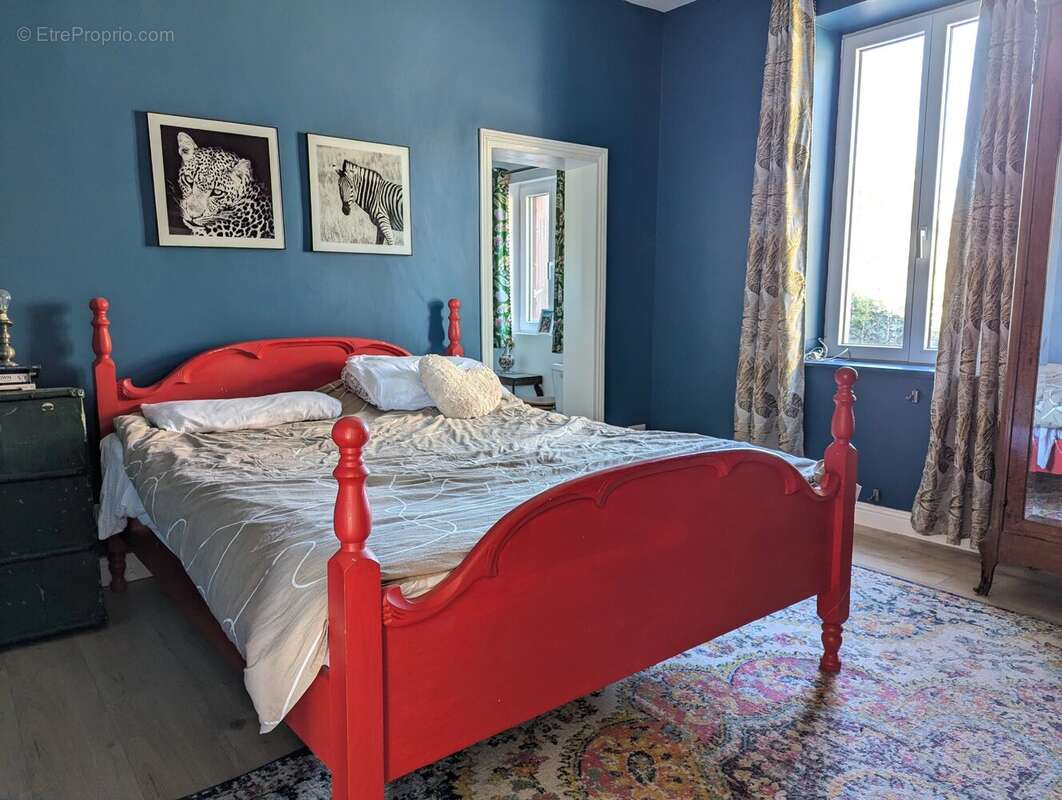 Maison à LA TRIMOUILLE