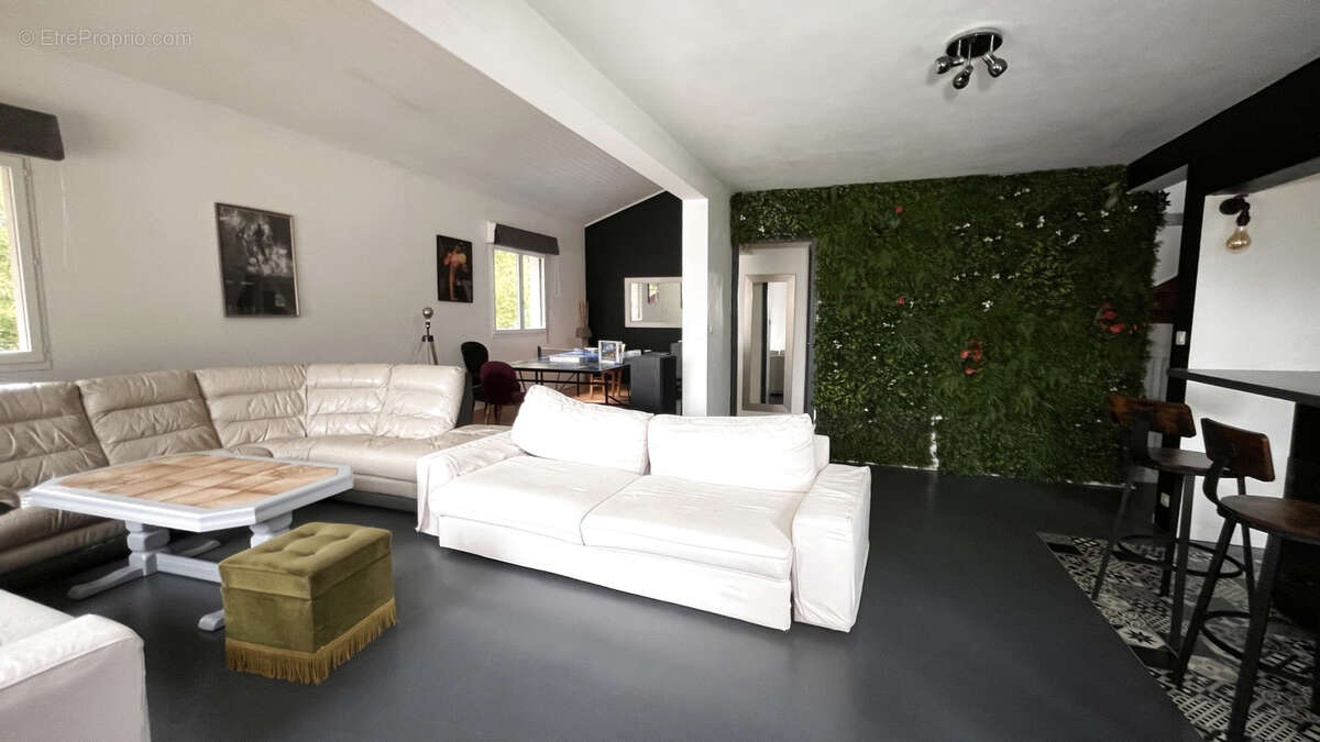 Maison à LE PASSAGE