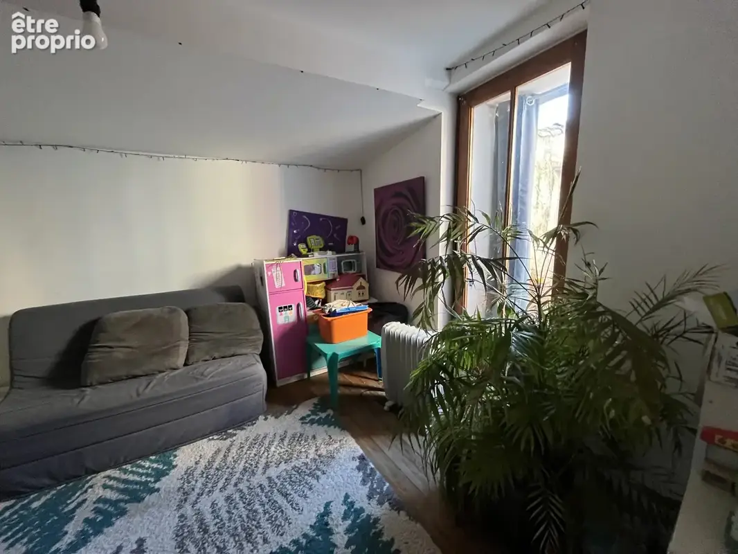 IMMEUBLE : Appartement + Murs Commerciaux - photo 7