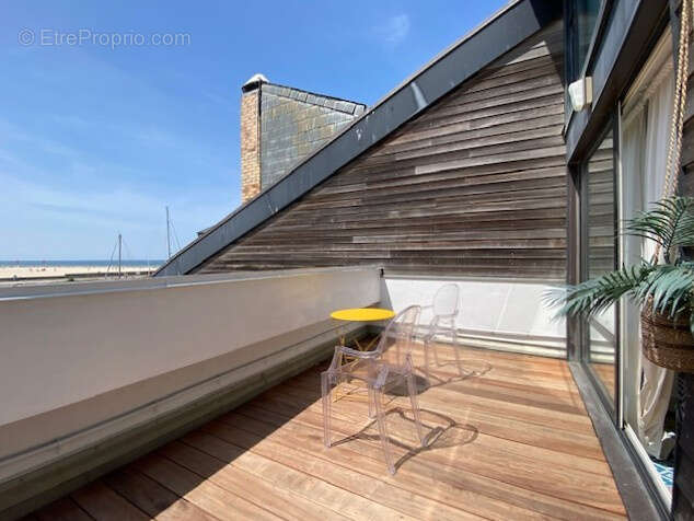 Splendide 2 pp de 48,67 m2 face mer - port deauville - photo 3