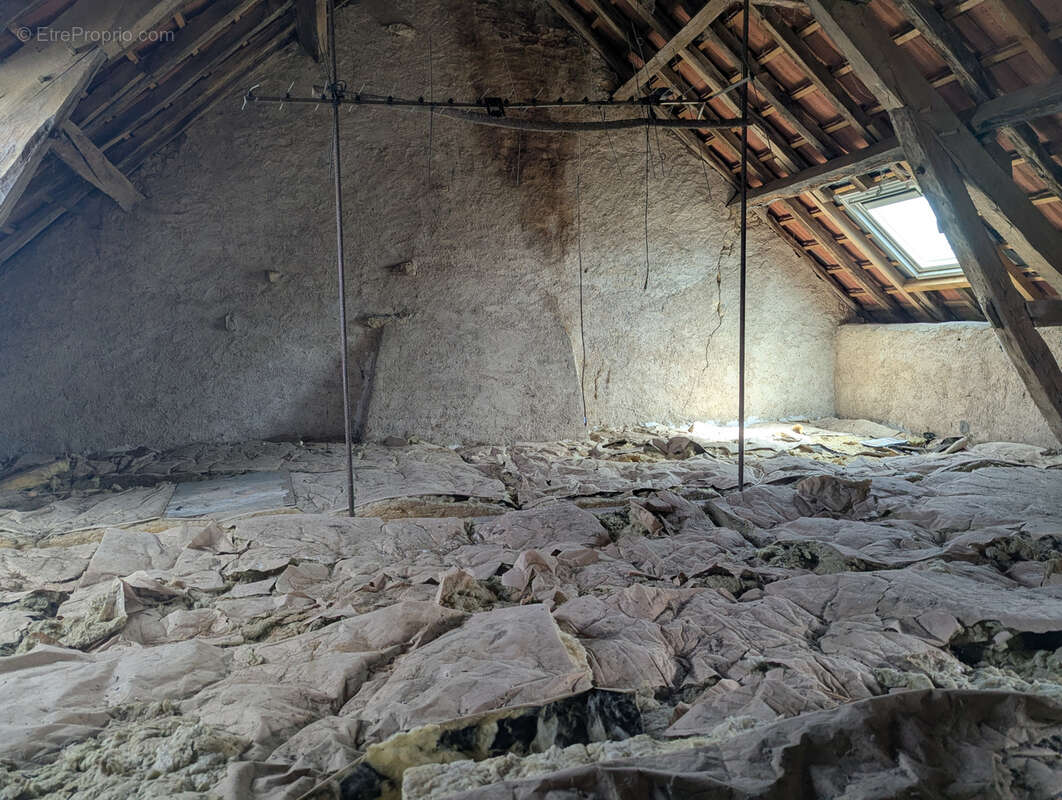 Maison à NEUVY-SAINT-SEPULCHRE