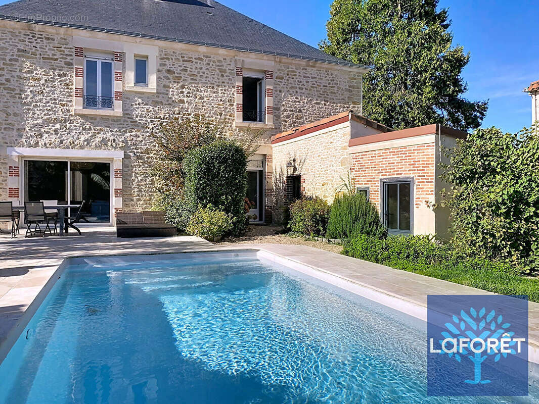 Maison à CHANTONNAY