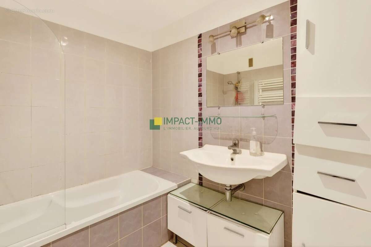 Appartement à ASNIERES-SUR-SEINE