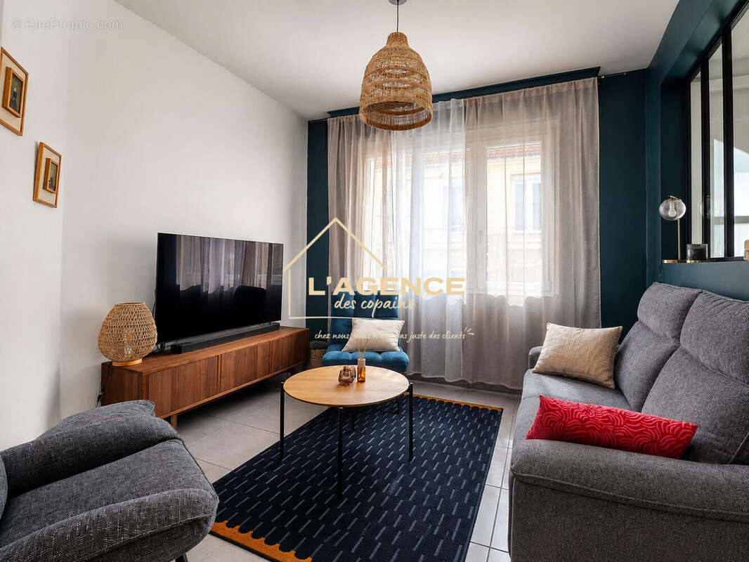 Maison 100 m² à Hazebrouck  - photo 2