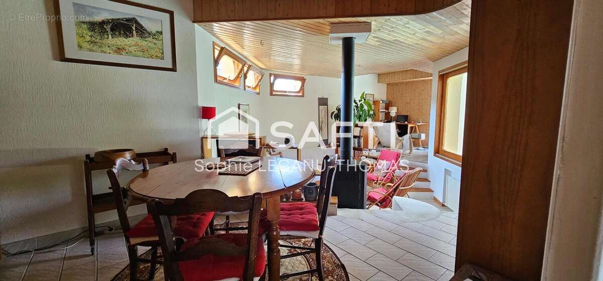 Photo 2 - Maison à SAUGNAC-ET-CAMBRAN