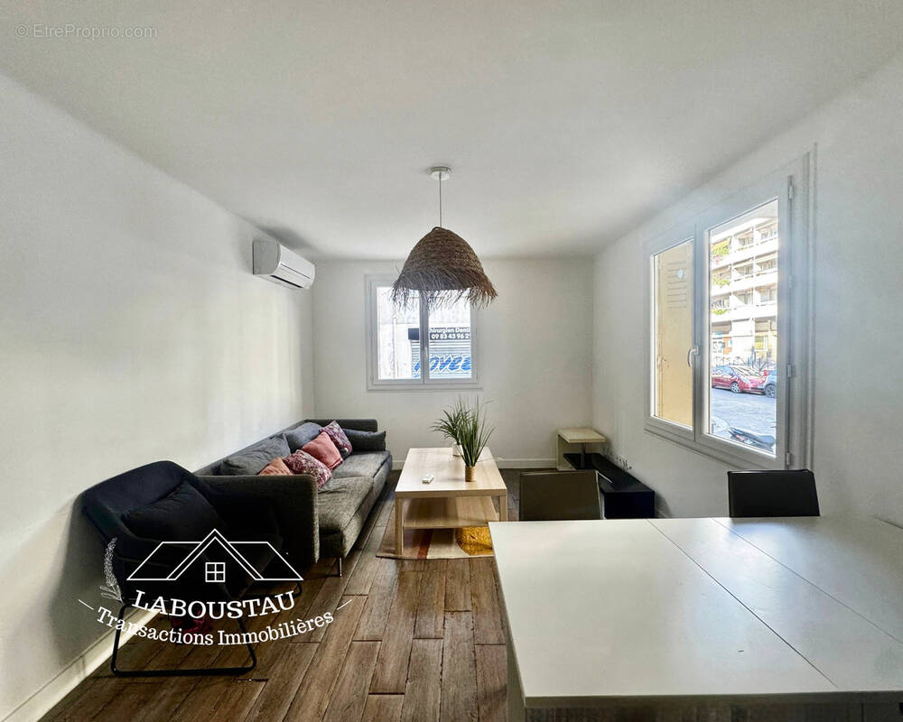 Appartement à MARSEILLE-4E