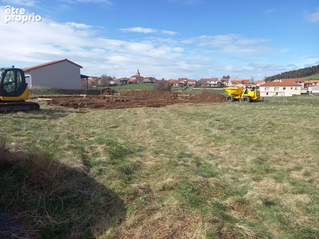 Terrain 741 m² à vendre à Costaros (43490) - photo 2