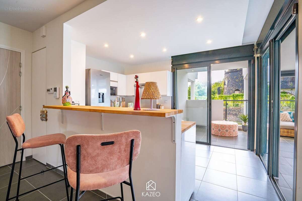 Appartement 66 m² à Fort-De-France  - photo 6