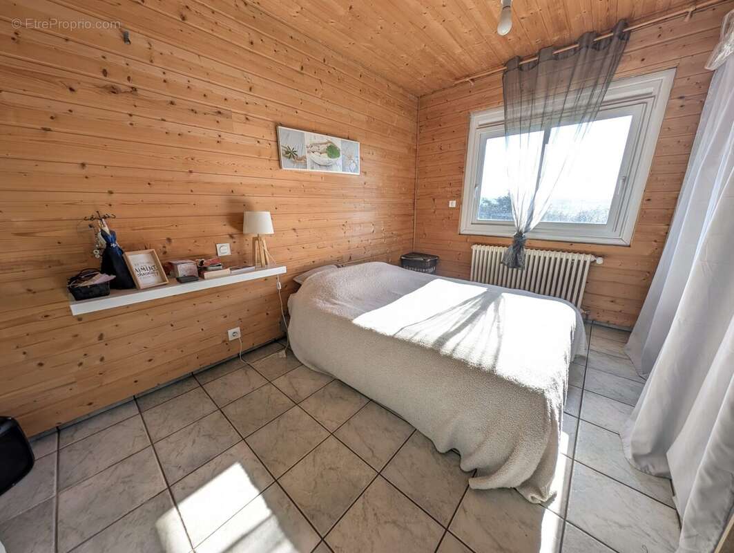 Maison à CHARBONNIER-LES-MINES