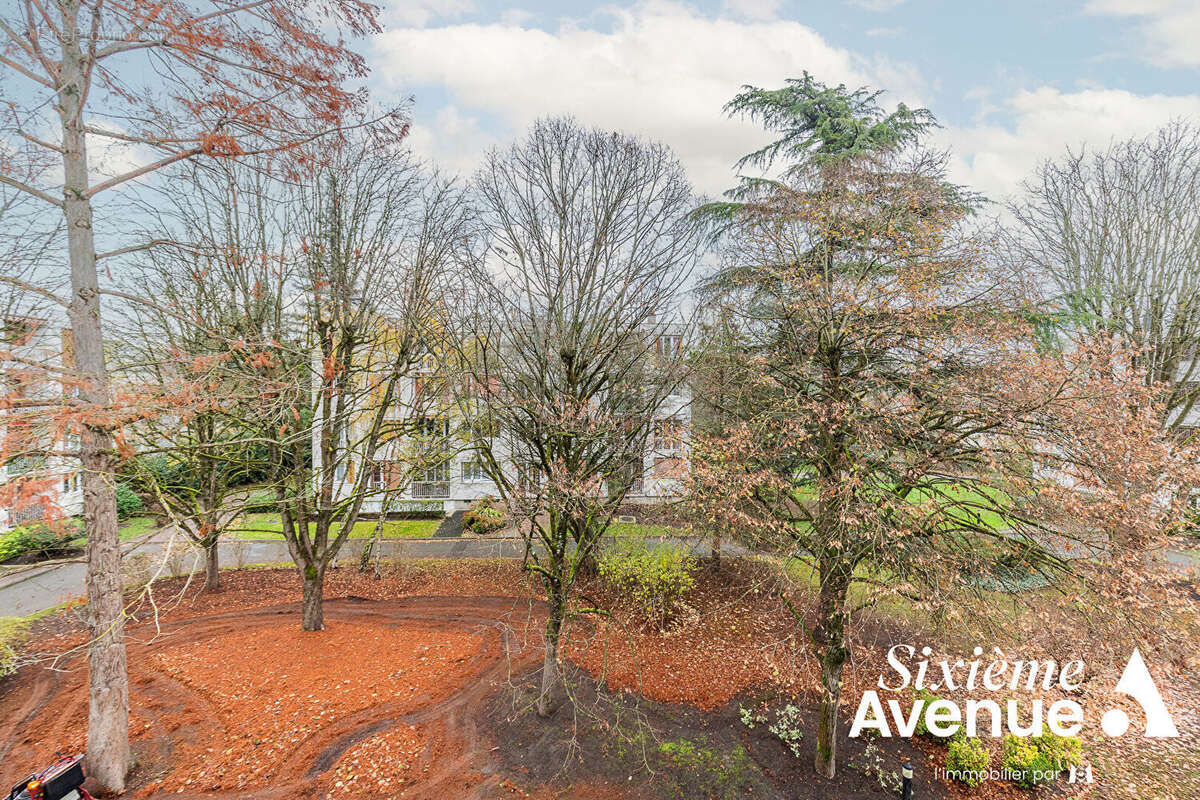 Appartement à CHILLY-MAZARIN