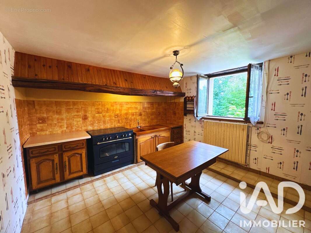 Maison 143 m² à Perroy  - photo 7