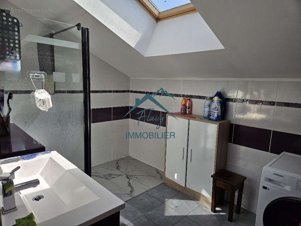 Maison à AYDOILLES