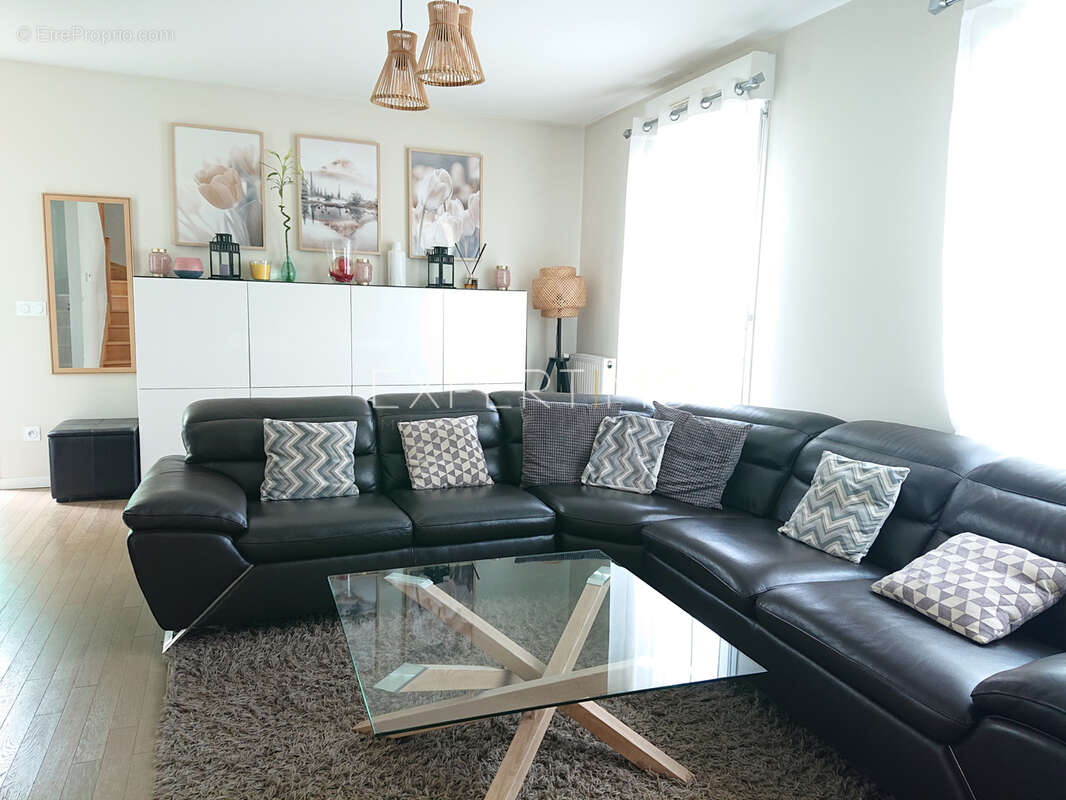 Maison à GENNEVILLIERS