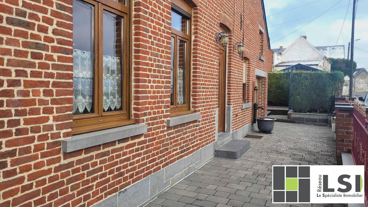 Maison à LIMONT-FONTAINE