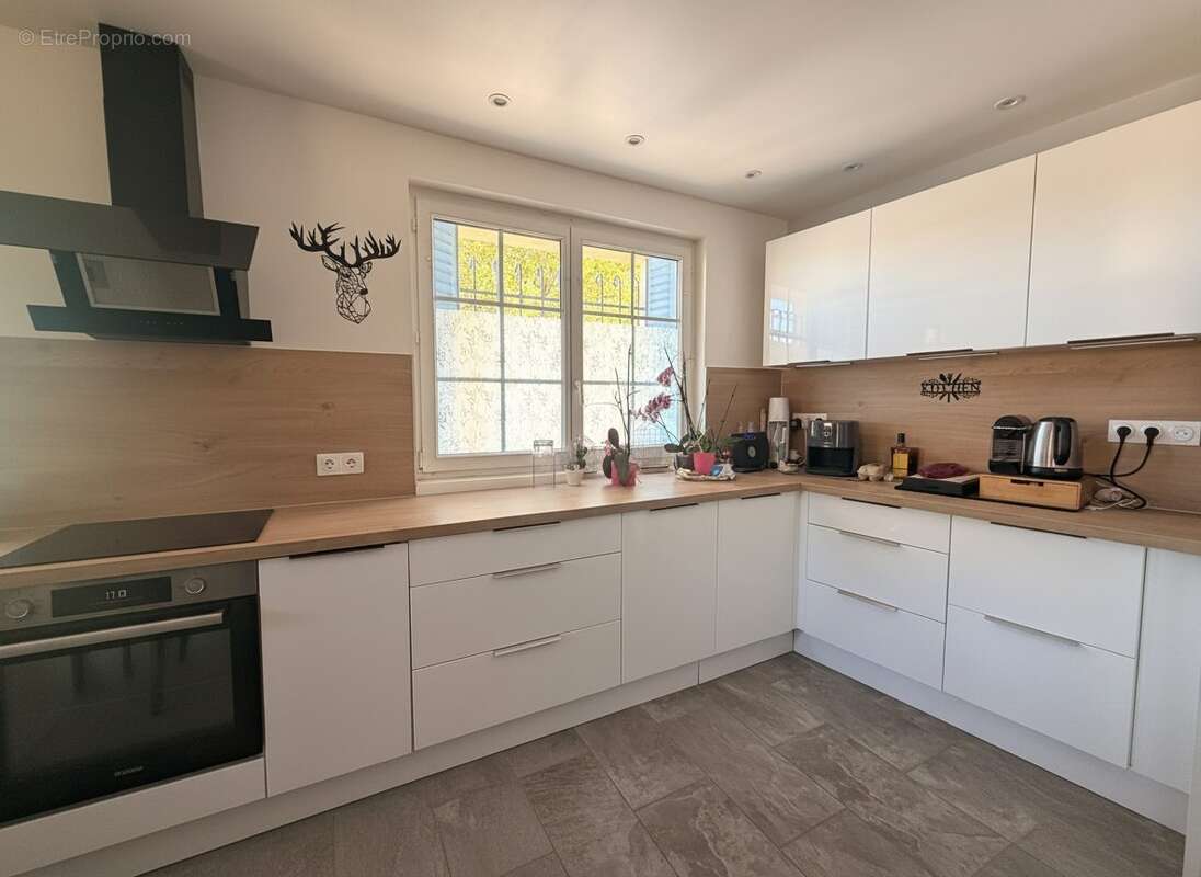 Maison 114 m² à Angervilliers  - photo 2